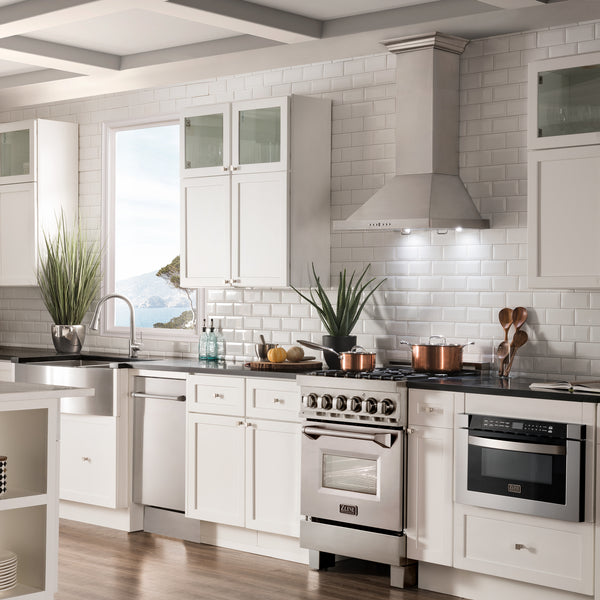 ZLINE 24" Convertible Vent Wall Mount Range Hood in Stainless Steel with Crown Molding (KBCRN-24)