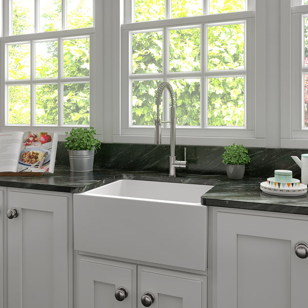 ZLINE 24 in. Venice Farmhouse Apron Front Reversible Single Bowl Fireclay Kitchen Sink with Bottom Grid in White Matte (FRC5120-WM-24)