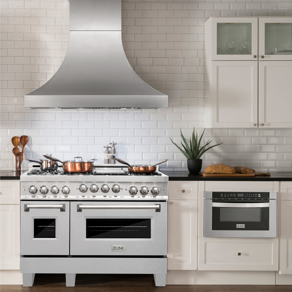 ZLINE 48 in. 6.0 cu. ft. Range with Natural Gas Stove and Natural Gas Oven in Fingerprint Resistant Stainless Steel (RGS-SN-48)