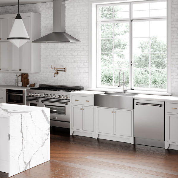ZLINE 33 in. Vail Farmhouse Apron Mount Single Bowl Stainless Steel Kitchen Sink with Bottom Grid (SAS-33)