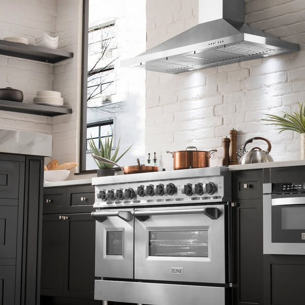 ZLINE 48 in. 6.0 cu. ft. Range with Natural Gas Stove and Natural Gas Oven in Stainless Steel, Open Box-Great Condition