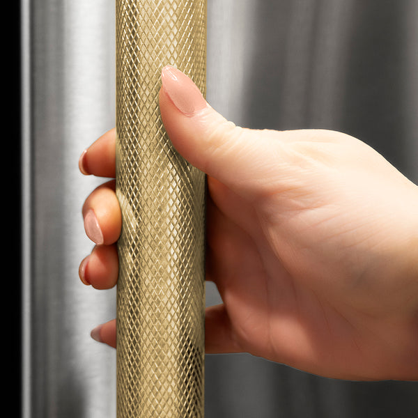 ZLINE Autograph Edition 30 in. Built-In Refrigerator Helix Handles (Set of 2) in Champagne Bronze (RBIVHZ-K-CB-30)
