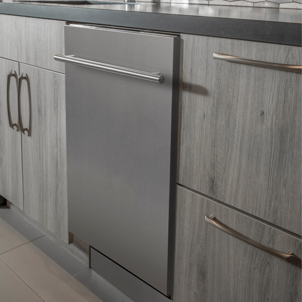 ZLINE 24 in. Stainless Steel Top Control Built-In Dishwasher with Stainless Steel Tub and Modern Style Handle (DW-304-24)