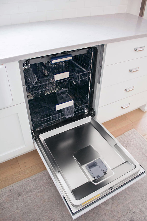 ZLINE 24 in. Tallac Series 3rd Rack Tall Tub Dishwasher in Custom Panel Ready with Stainless Steel Tub, 51dBa (DWV-24)